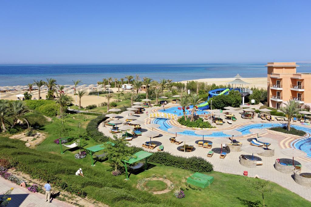 Three Corners Sunny 4* הורגהדה