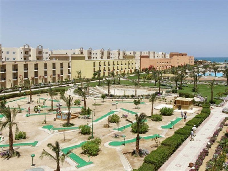 Three Corners Sunny אתר נופש 4*